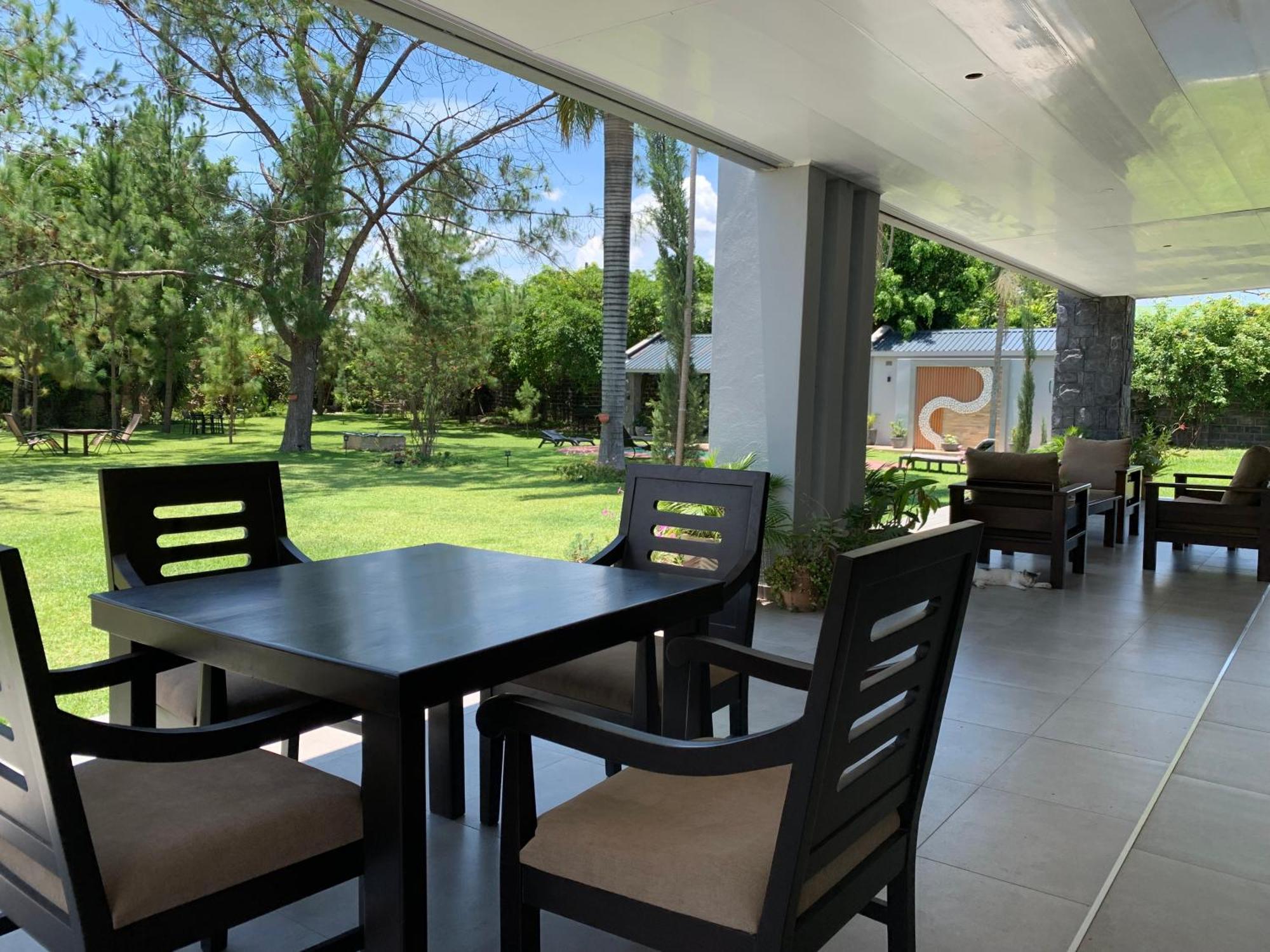 Summerfields & Gardens Lodge Kitwe Exteriör bild